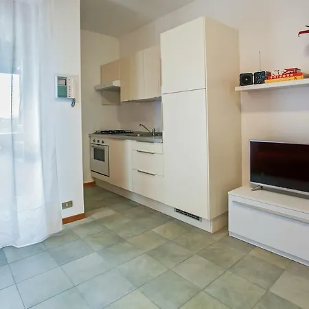 Gorentalhouse Kristal Apartment *